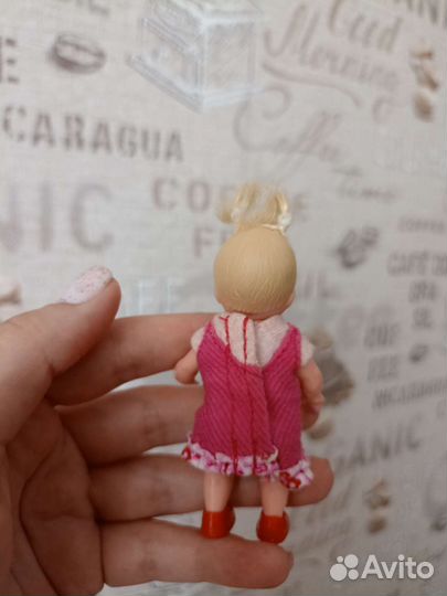 Barbie happy family Nikki