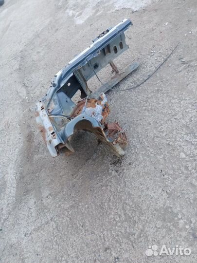 Лонжерон передний левый LADA Priora