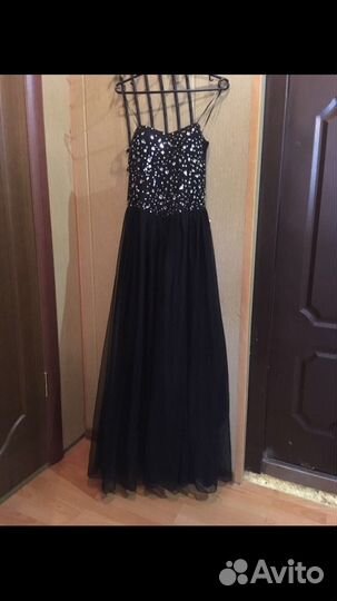 Вечернее платье