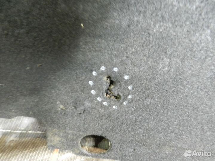 Пыльник двигателя - Audi A4 B8 (2011-15гг)