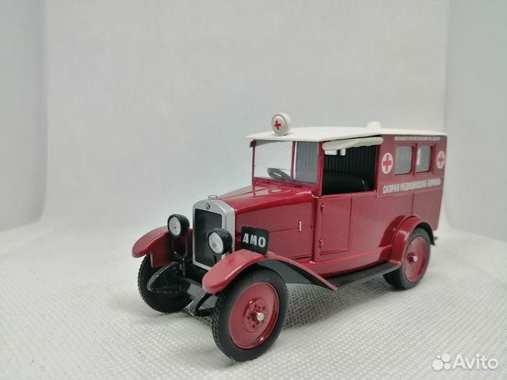 Модель Амо-Ф-15 «Скорая медицинская помощь»
