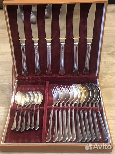Набор столовых приборов мельхиор