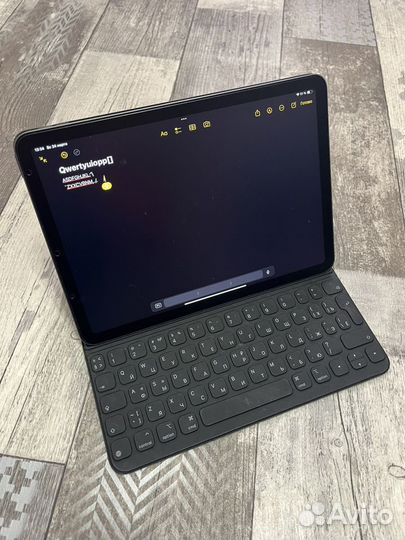 Клавиатура SMART Keyboard Folio iPad Pro Air