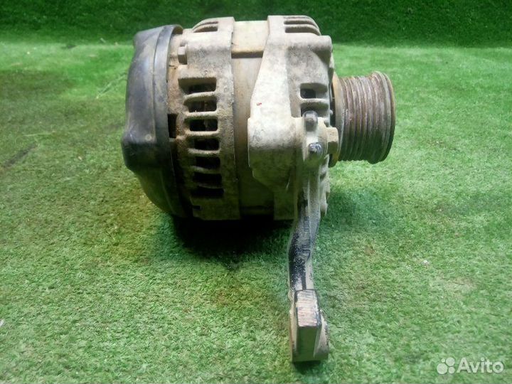 Генератор Toyota Land Cruiser Prado KDJ150 1kdftv