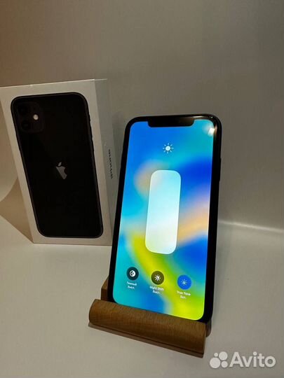 iPhone 11 128 отличный