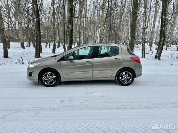 Peugeot 308 1.6 AT, 2012, 118 000 км