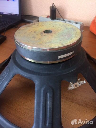 Ручки, сетки динамики для колонок и пр