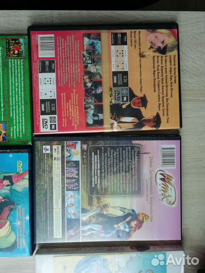 DVD диски с детскими фильмами и мультиками