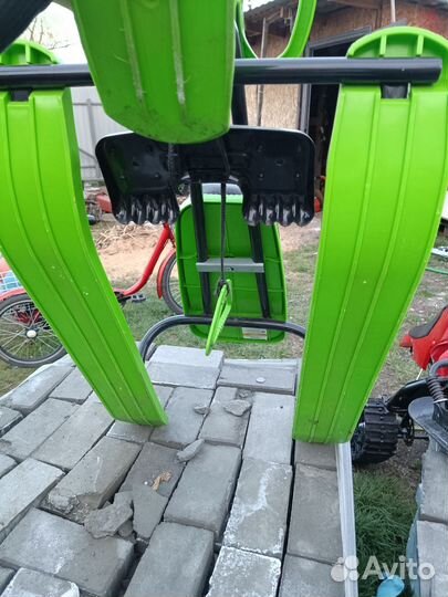 Детский снегокат