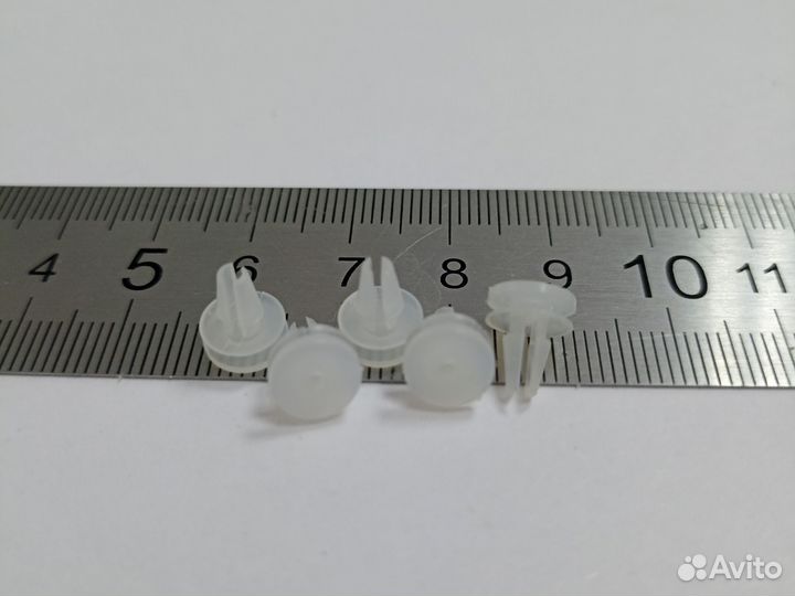 Заклепки для vin Ниссан Nissan