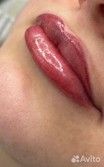 Мастер бровист, перманентный макияж