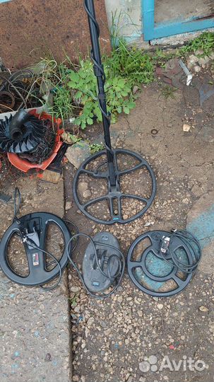 Металлоискатель Minelab x-terra 705, 4катушки