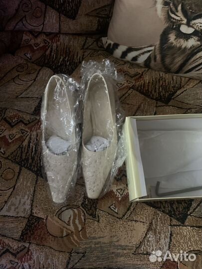 Туфли женские 37 размер бежевые