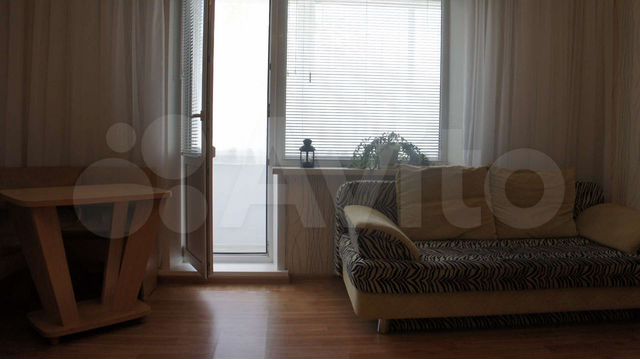 2-к. квартира, 55 м², 1/5 эт.