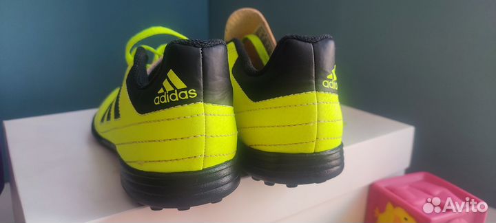 Сороконожки, бутсы, футзалки adidas adidas 34р