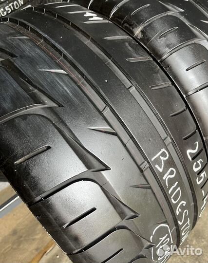 Bridgestone Potenza RE-11 255/40 R17