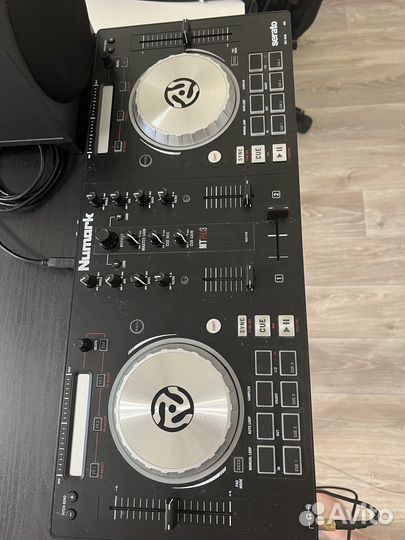 Dj контроллер numark