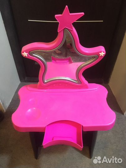 Туалетный столик с зеркалом детский