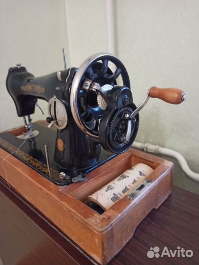 Ручная швейная машина бу, на запчасти