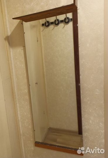 Зеркало настенное в прихожую СССР. Винтаж