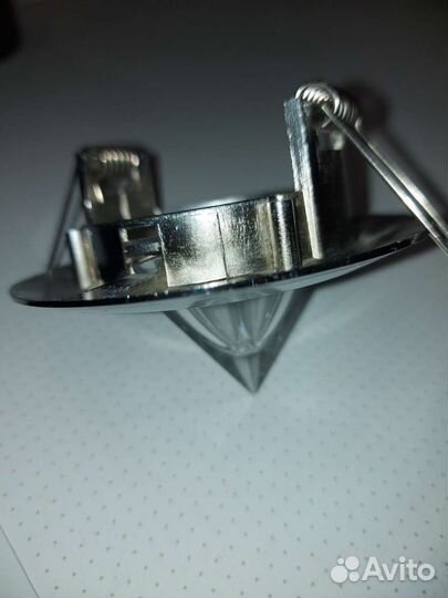 Светильник потолочный точечный