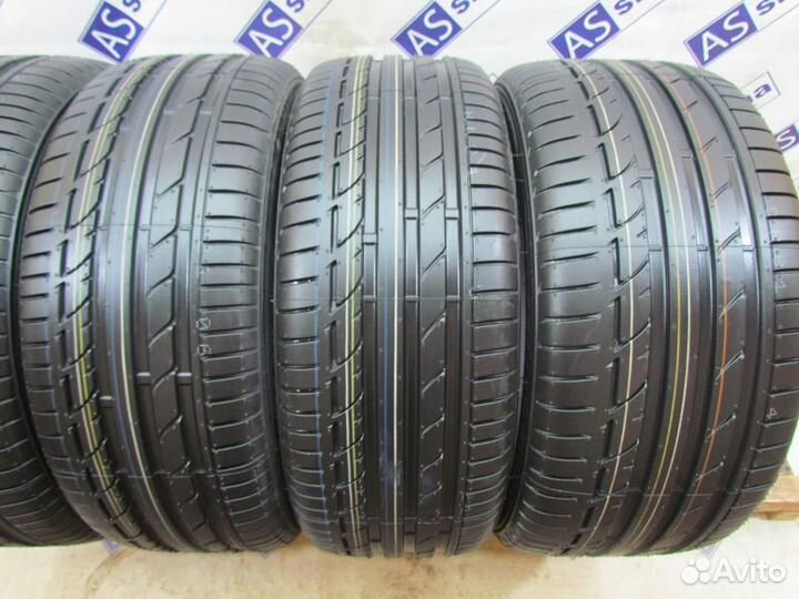 Bridgestone Potenza S001 245/45 R19 и 275/40 R19 102Y