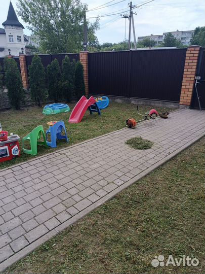 Подстригу газон тримером