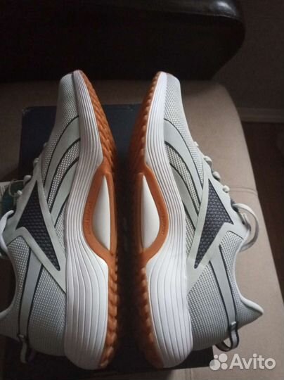 Кроссовки Reebok