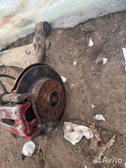 Задняя балка на приору в сборе