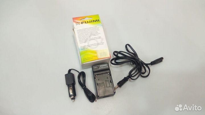 Зарядное устройство для аккумулятора Canon LP-E10