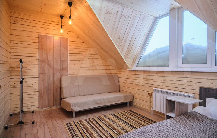 Коттедж 140 м² на участке 14 сот.