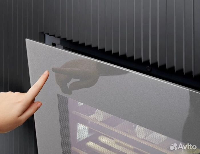 Винный холодильник KWT6422iG