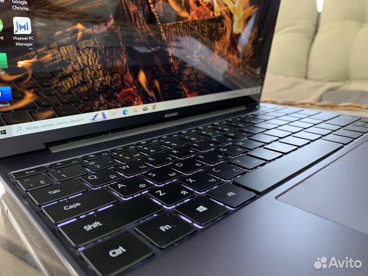 2K экран Huawei matebook 13
