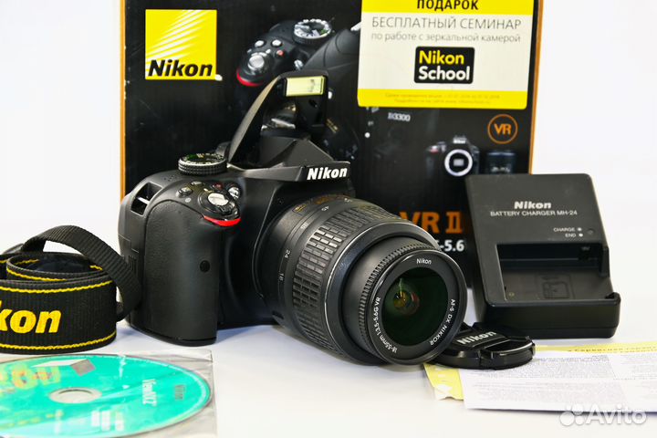 Nikon D3300 24.2MP зеркалка Kit AF-S VR 18-55