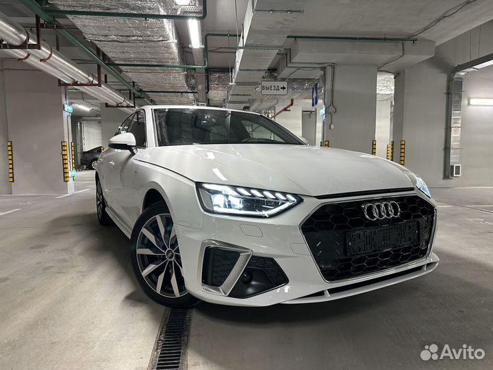 Audi A4 2.0 AMT, 2022, 200 км