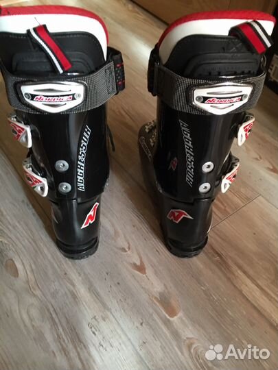 Горнолыжные ботинки nordica dobermann agressor wc