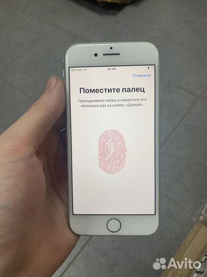 iPhone 8, 64 ГБ