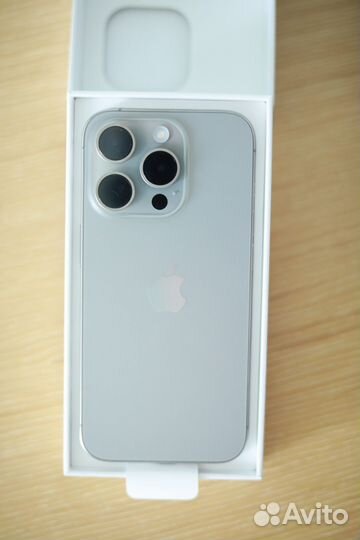 iPhone 15 Pro, 256 ГБ