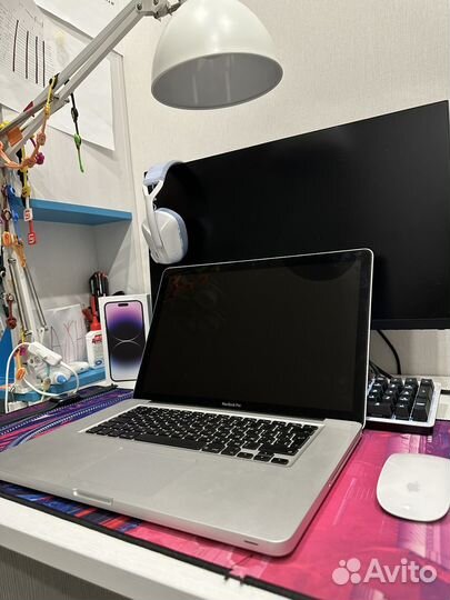 Macbook pro 15 2011