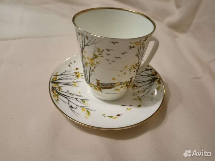 Чашка и блюдце костяной фарфор