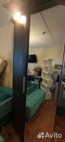 Шкаф угловой с подсветкой