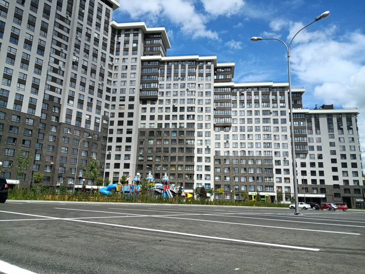 2-к. квартира, 59,6 м², 1/25 эт.