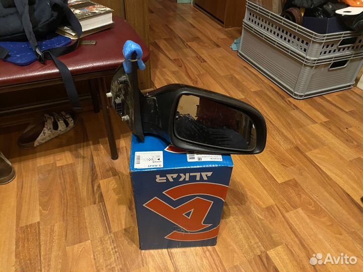 Боковое зеркало правое opel astra H