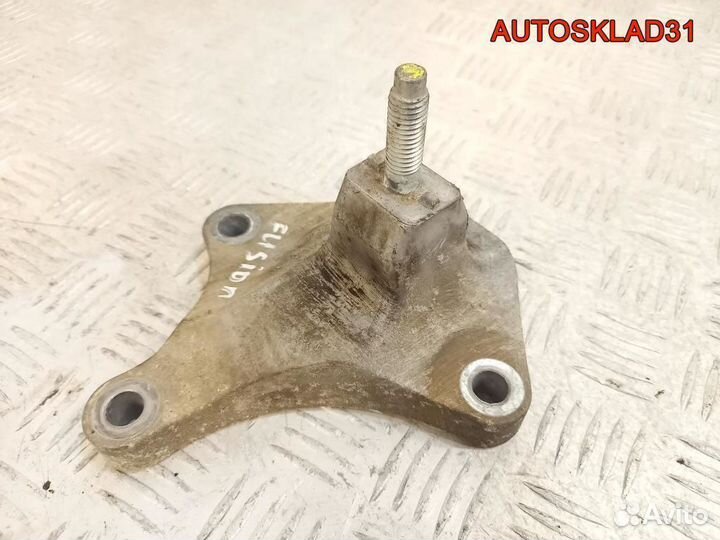 Кронштейн МКПП верхний Ford Fusion 2s617m125ac