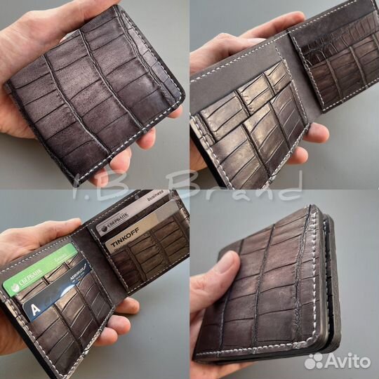 Кошелек из кожи крокодила