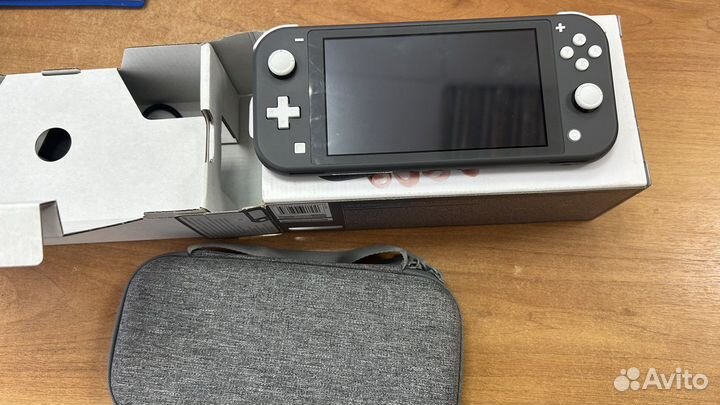 Nintendo Switch Lite (прошитая чип) новая