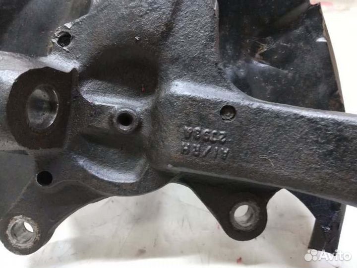 Кулак поворотный передний правый Hyundai Starex A1