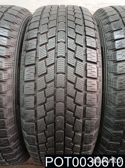 Hankook Nordik IS RW08 225/60 R17 100M