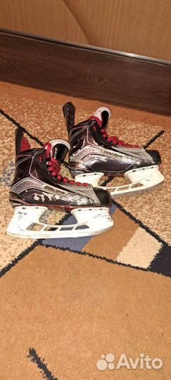 Хоккейные коньки bauer vapor 1x