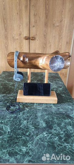 Подставка для наушников